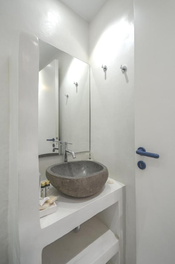 Naxos City Nostos Studios At Saint George Beach Agios Georgios Chora Naxos Town מראה חיצוני תמונה