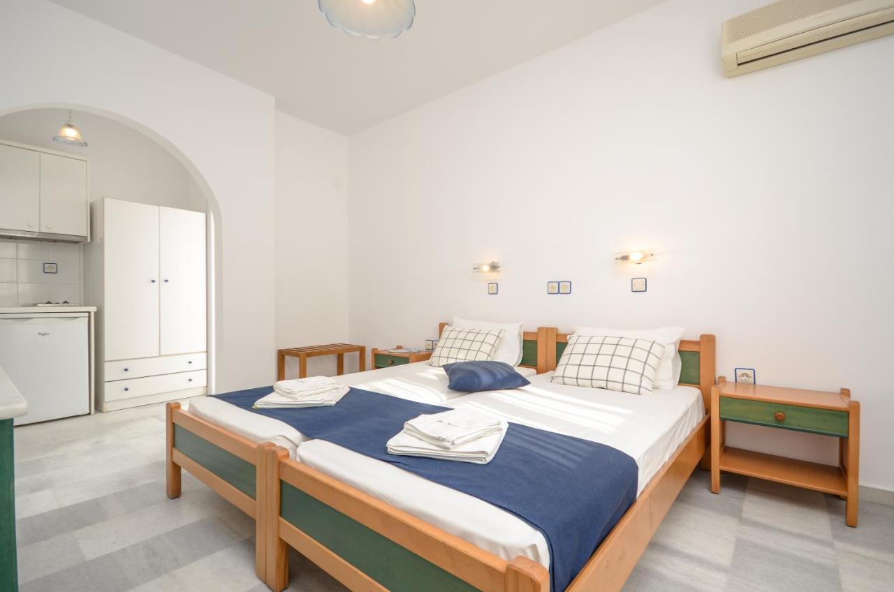 Naxos City Nostos Studios At Saint George Beach Agios Georgios Chora Naxos Town מראה חיצוני תמונה