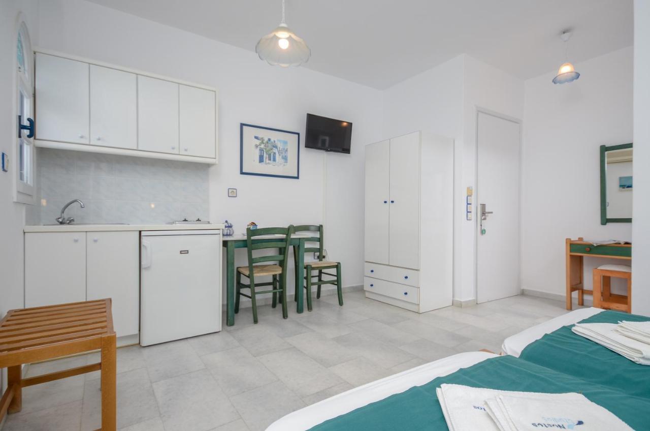 Naxos City Nostos Studios At Saint George Beach Agios Georgios Chora Naxos Town מראה חיצוני תמונה